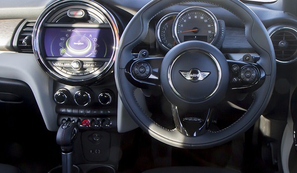 Mini Hatchback Hatchback 1.5 Cooper Sport II 5dr [Comfort/Nav Pack]