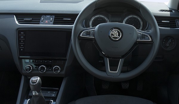 Skoda Octavia Hatchback 1.6 TDI CR SE Drive 5dr