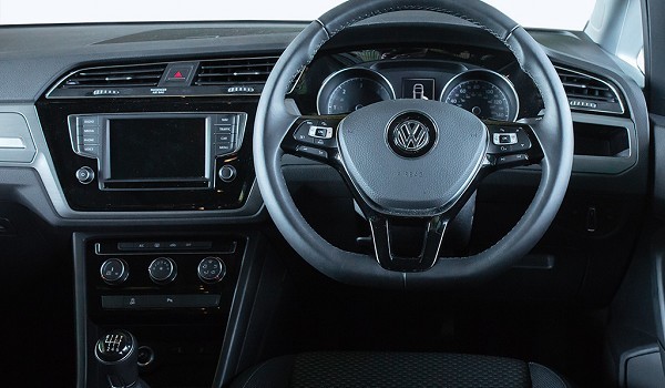 Volkswagen Touran Estate 2.0 TDI SE Family 5dr DSG [7 Speed]