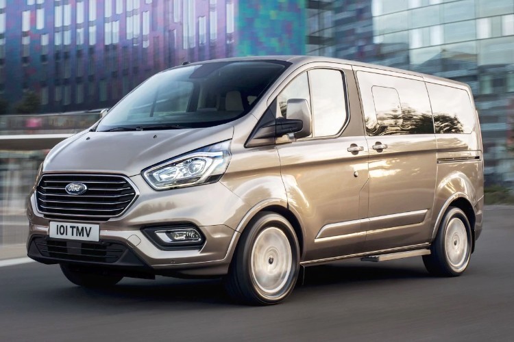 Ford Tourneo Custom Leasing - Any Car Online